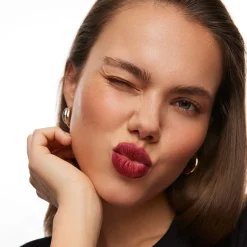 360 Contour Lip Liner- Ruby Cerise