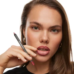 360 Contour Lip Liner- Ruby Cerise