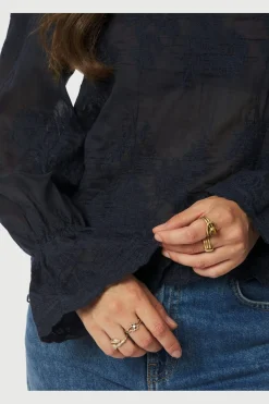 Amara Big Embroidery Blouse 163032