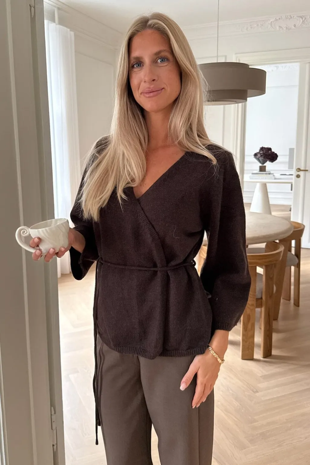 Anneic Cardigan A079-1