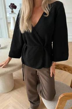 Anneic Cardigan A079-1