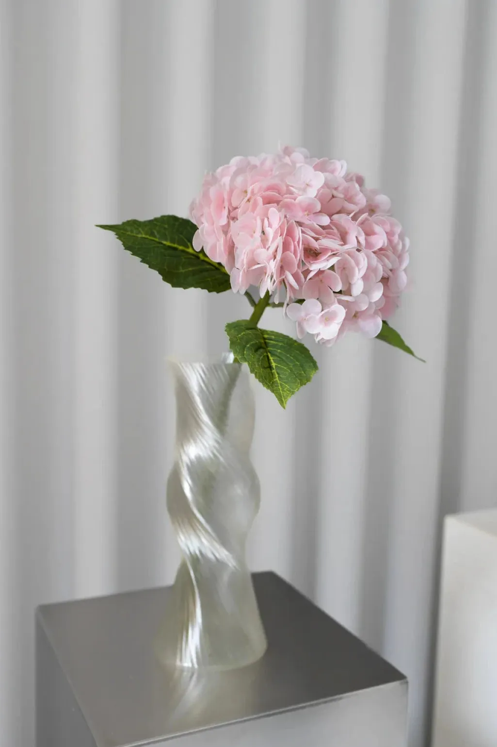 Artificial Hydrangea Light Pink 02-232