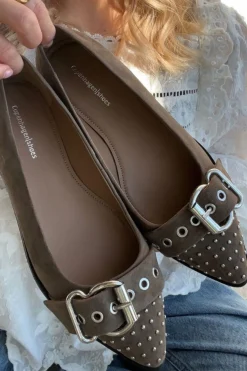 As The Move Suede CS8537