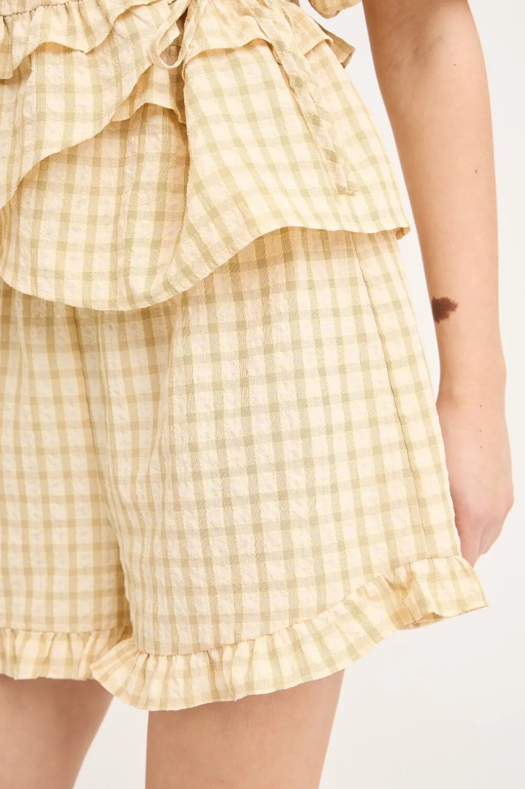 Aulina Shorts AV6071