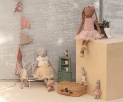 Balletdragt Og Tylskørt Creme, Størrelse 3