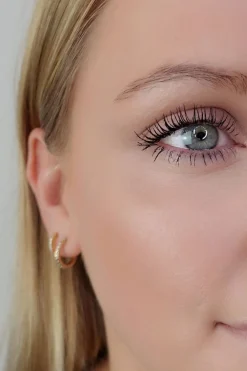 Beyond Volume & Curl Mascara