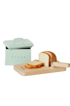Bread Box W. Utensils