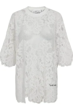 Curvey Lace Hem Tee HL10222