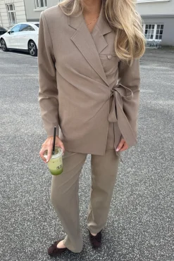 Elinaic Blazer A23825