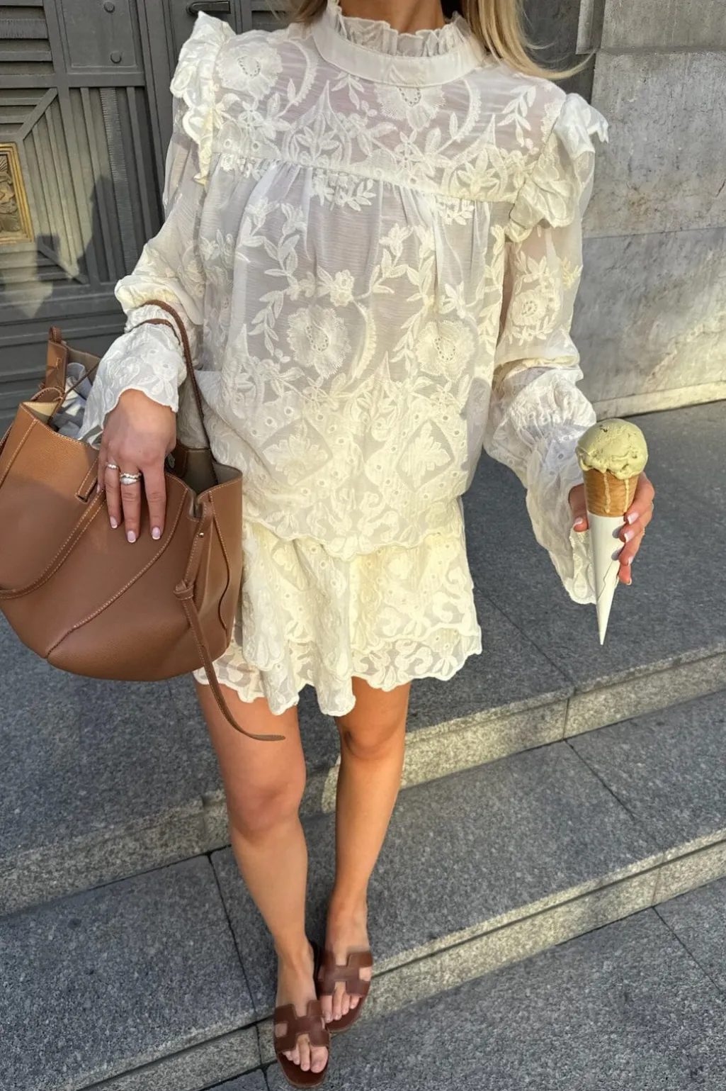 Ellinoric Lace Mini Skirt