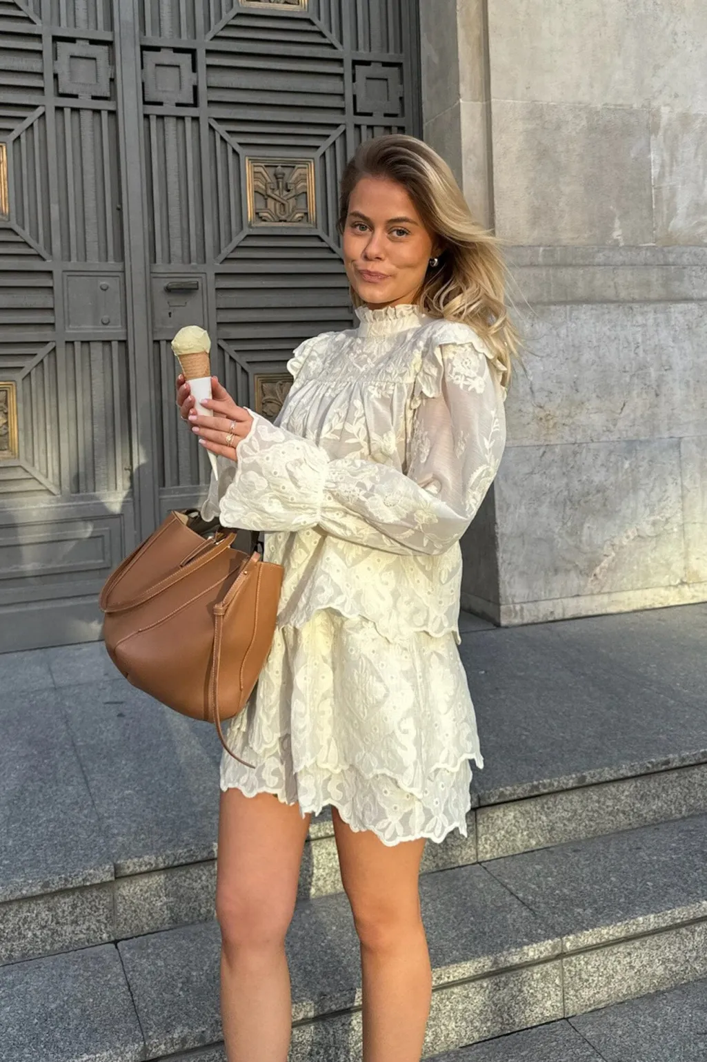 Ellinoric Lace Mini Skirt