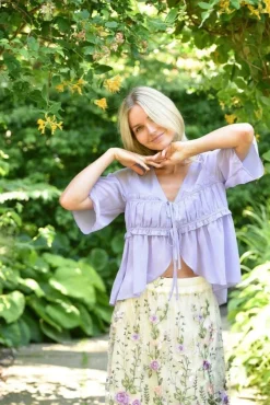 Eloise Blouse AV8015