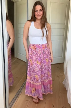 Emma And Klara 156062B