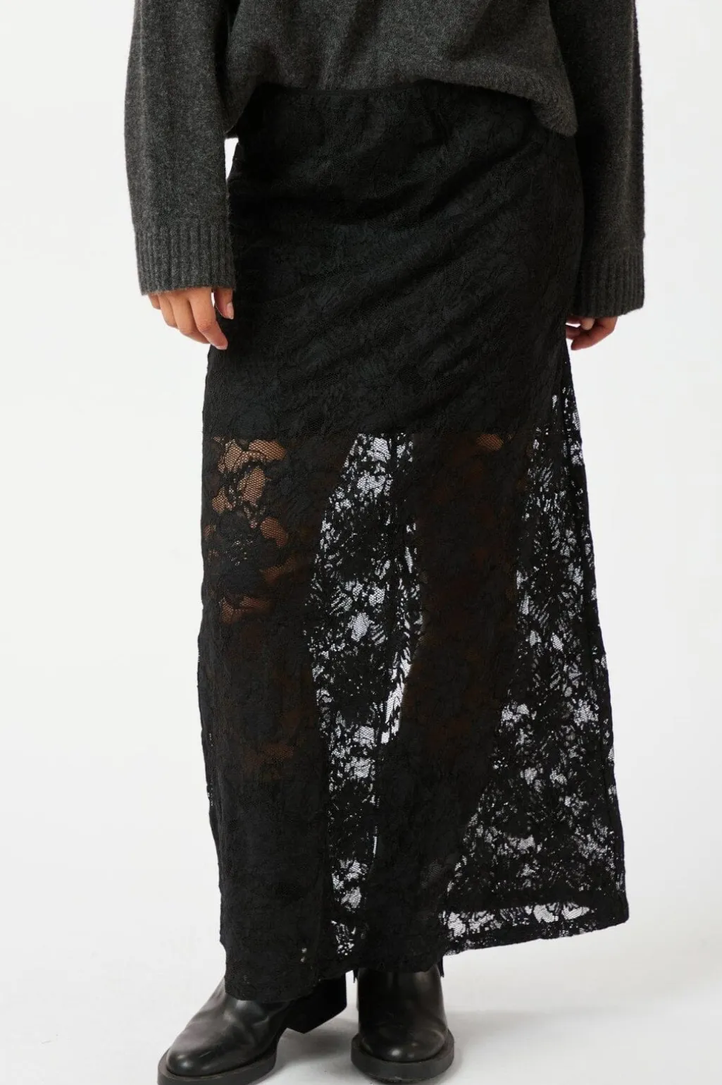 Emmie Lace Skirt 163608
