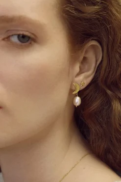 Gabrielle Earrings 9942a