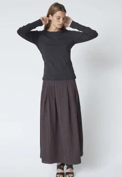 Grannycc Embroidery Ls Tee 33180