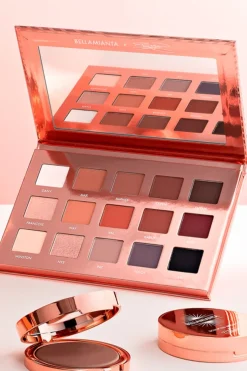 Heart Of Beauty 15 Eyeshadow Palette