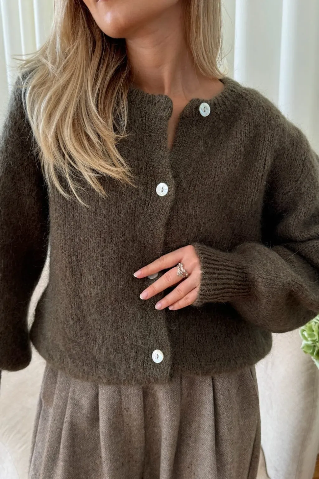 Idaic Cardigan