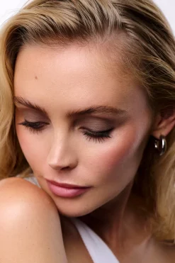 IYKYK Eyeshadow Stick