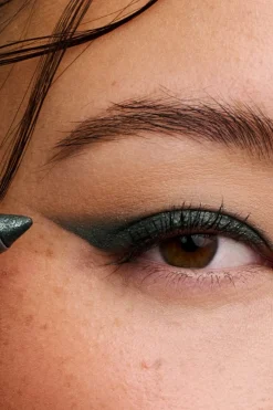 IYKYK Eyeshadow Stick