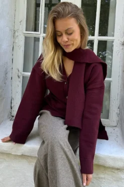 Karmaic Fitted Cardigan H095-3