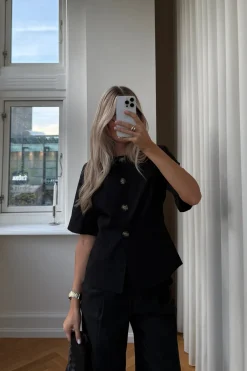 Kasaundra Blazer 12700029