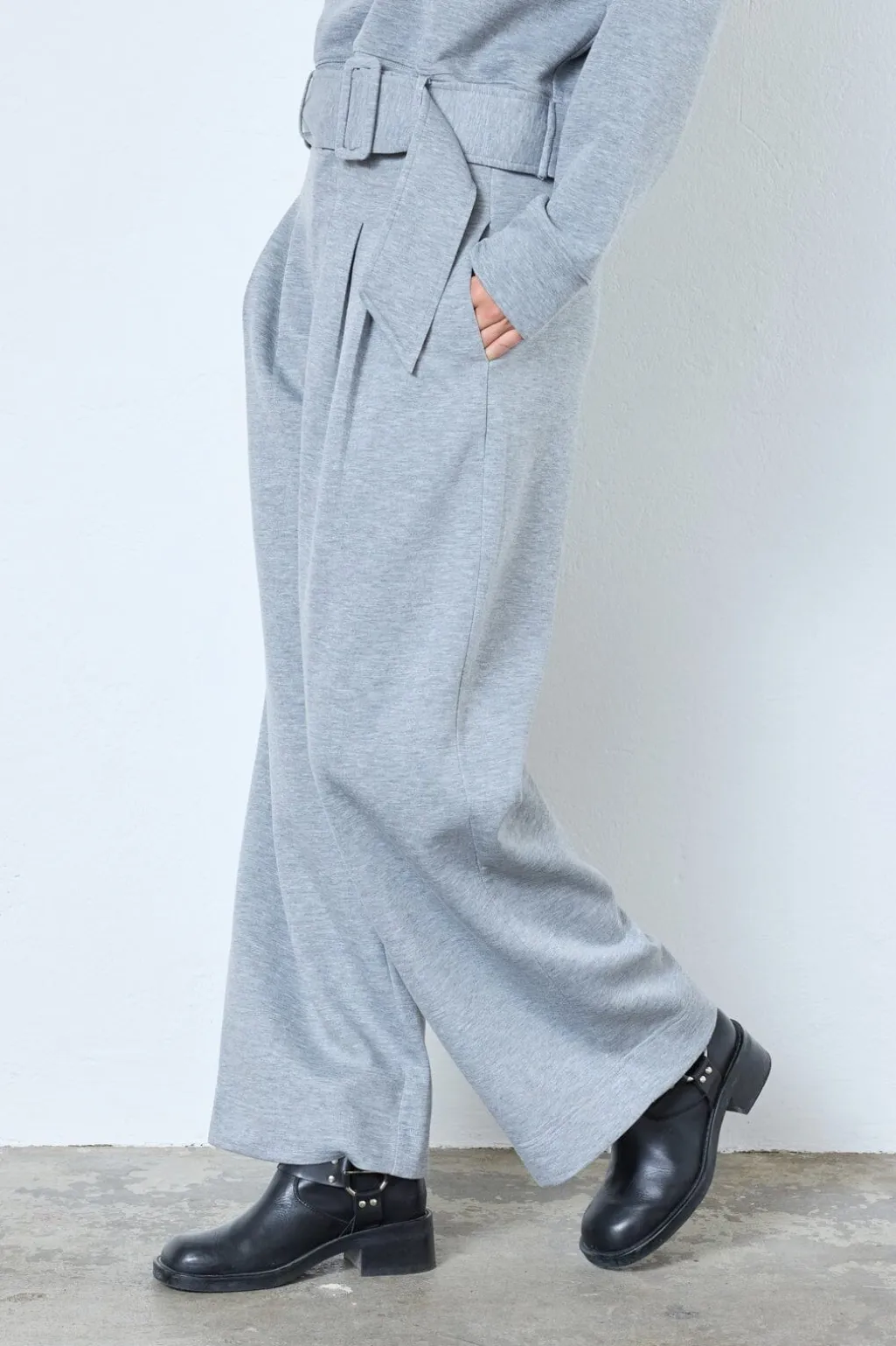 Lancecc Pleat Sweatpant 41020