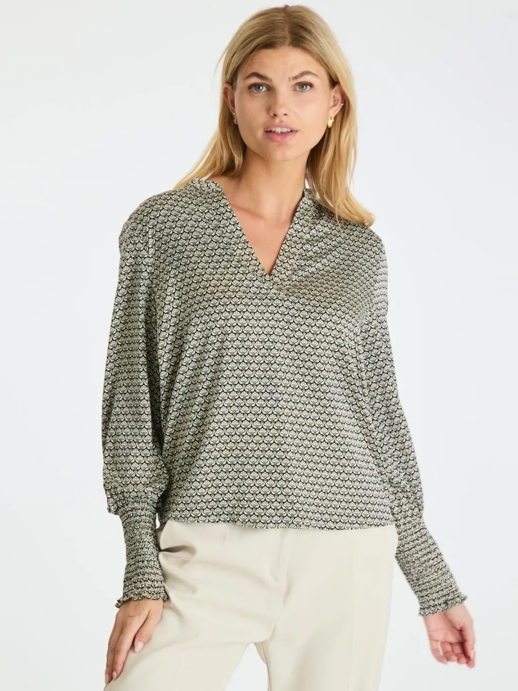 Landa Graphic Pattern Blouse