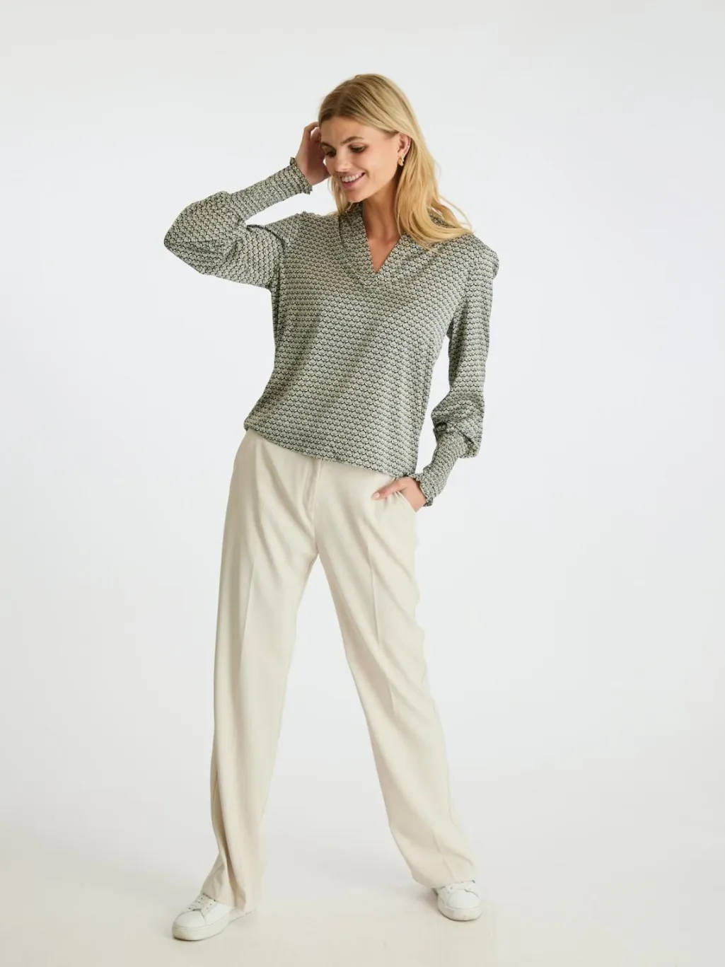 Landa Graphic Pattern Blouse