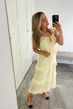 Laura And Charlott 152219B