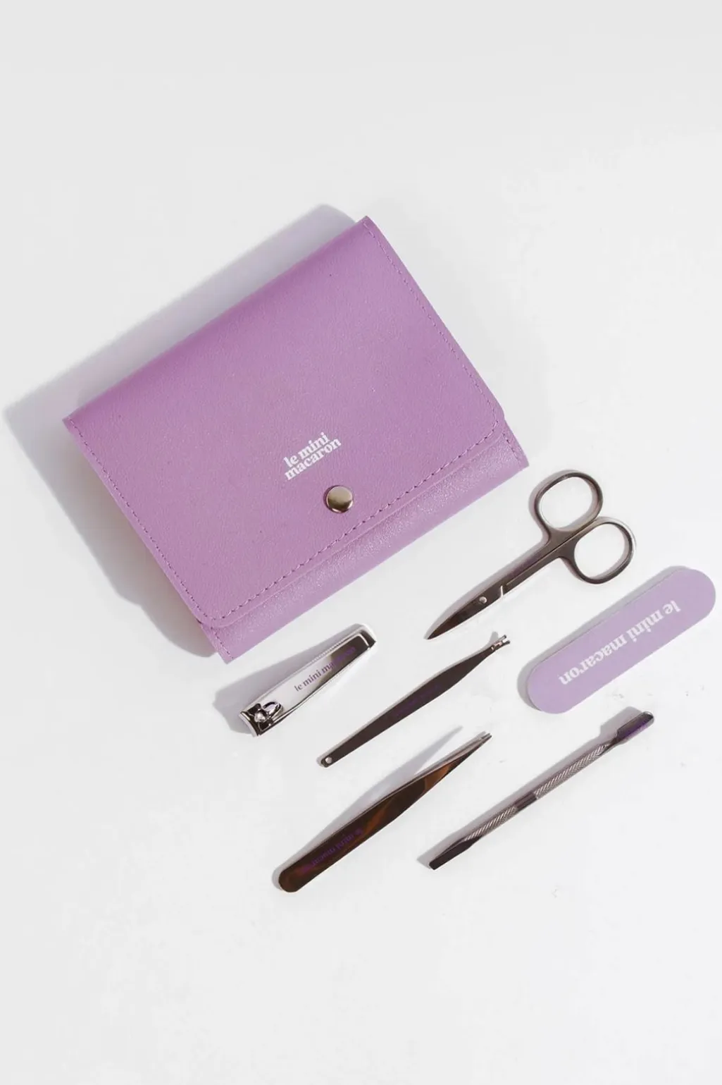 Les Essentiels AC018