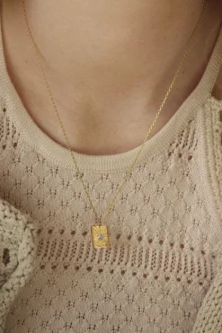 Little Big Dreams Necklace 2702a