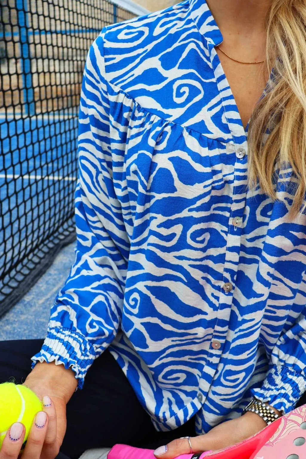 Mag-Ls-Vneck-Shirt 22054