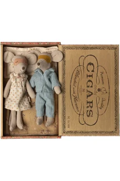 Mor & Far Mus I Cigaræske