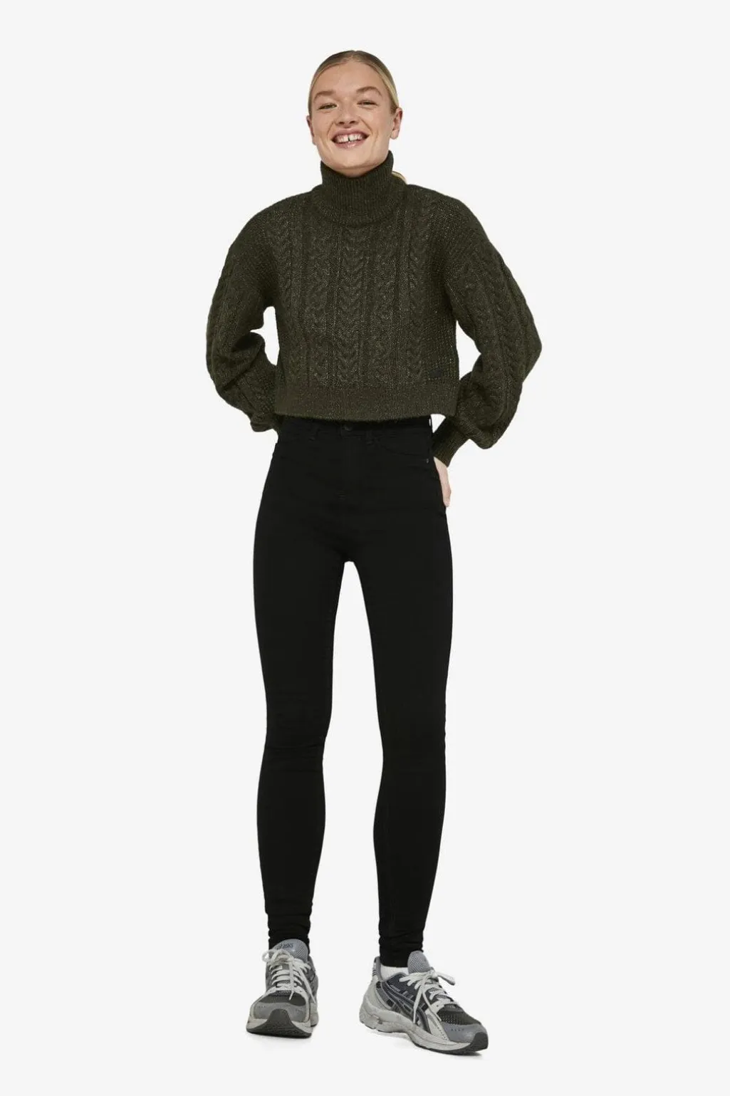 Nmcallie Skinny Black Jeans Fwd