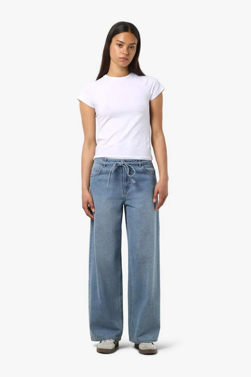 Nmmaisy Nw Belt Loose Jeans Bs031Lb