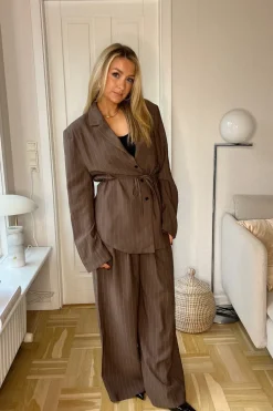 norah blazer 165004b