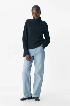 Objviola Ls Lo Rollneck Knit