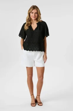 Odet Embroidery Blouse 165172