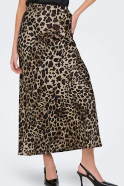 Onlchigo Ankel Satin Skirt