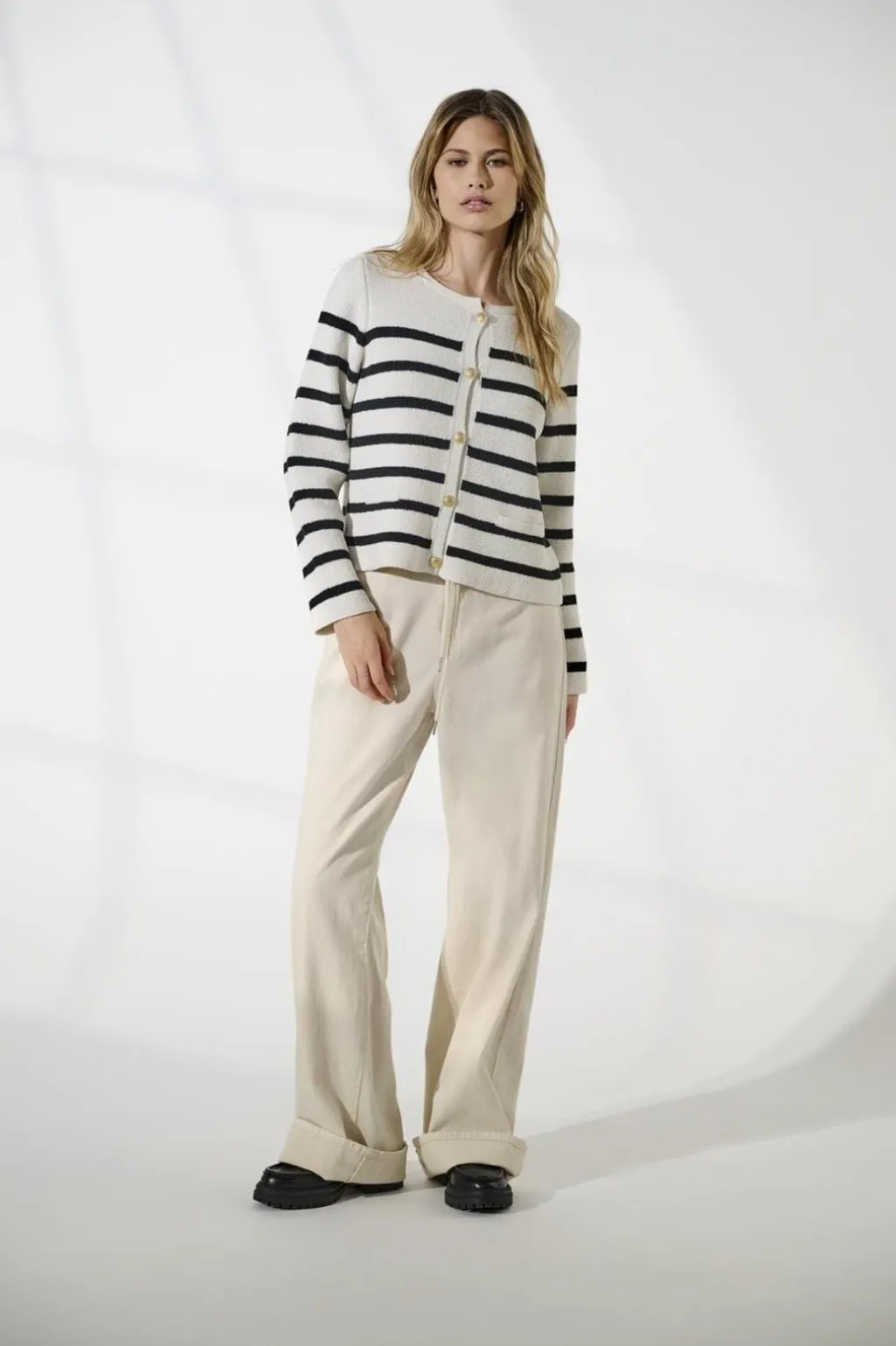 Onllaura Life Ls O-Neck Cardigan Cc Knt