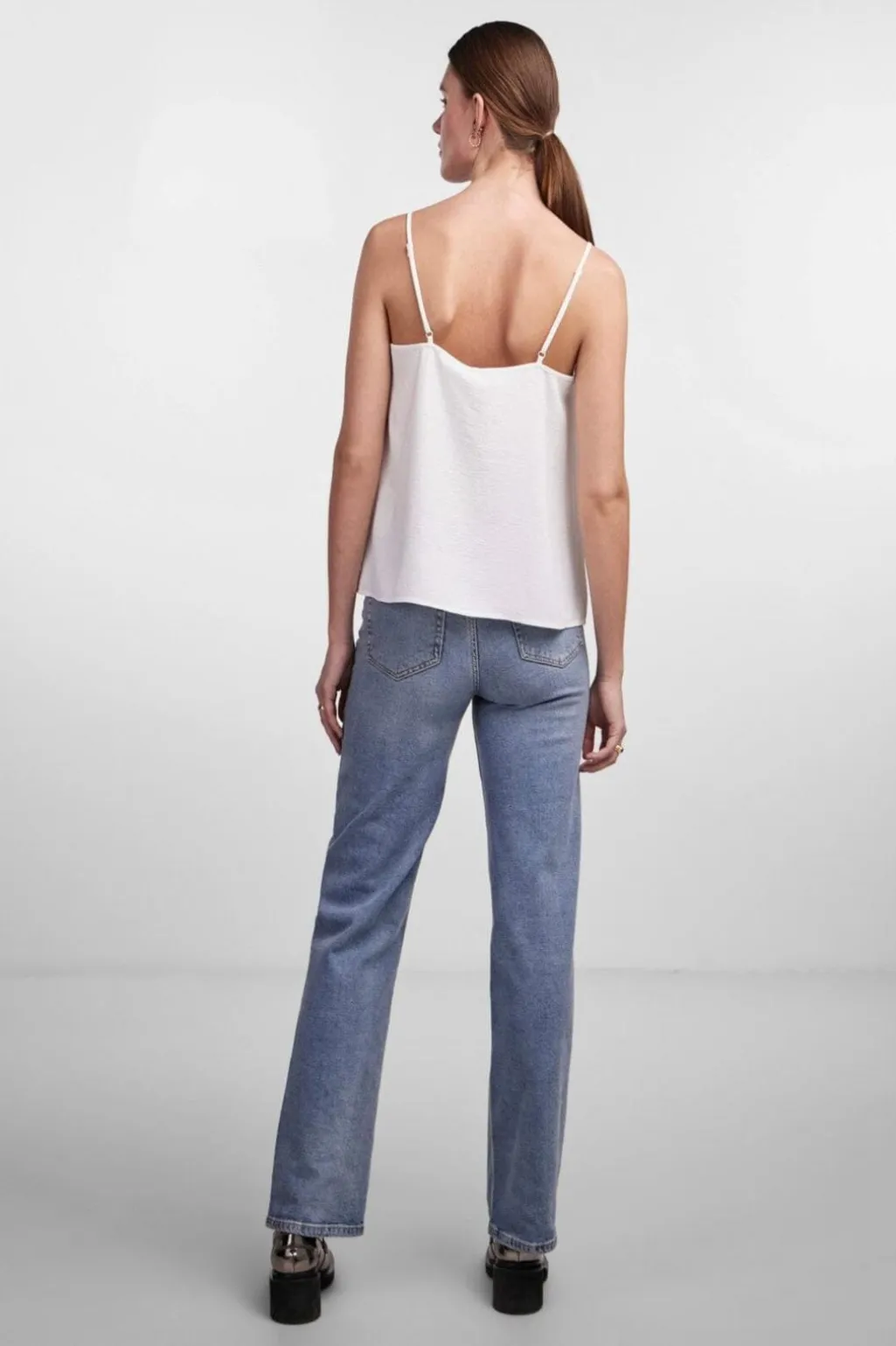 Pctiffany Strap Lace Top Bc