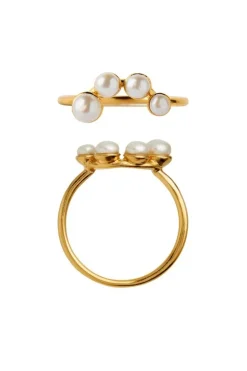 Pearl Berrie Ring