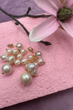 Pearl Drops Earring