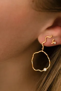 Petit Wave Earring Goldenen With Stone