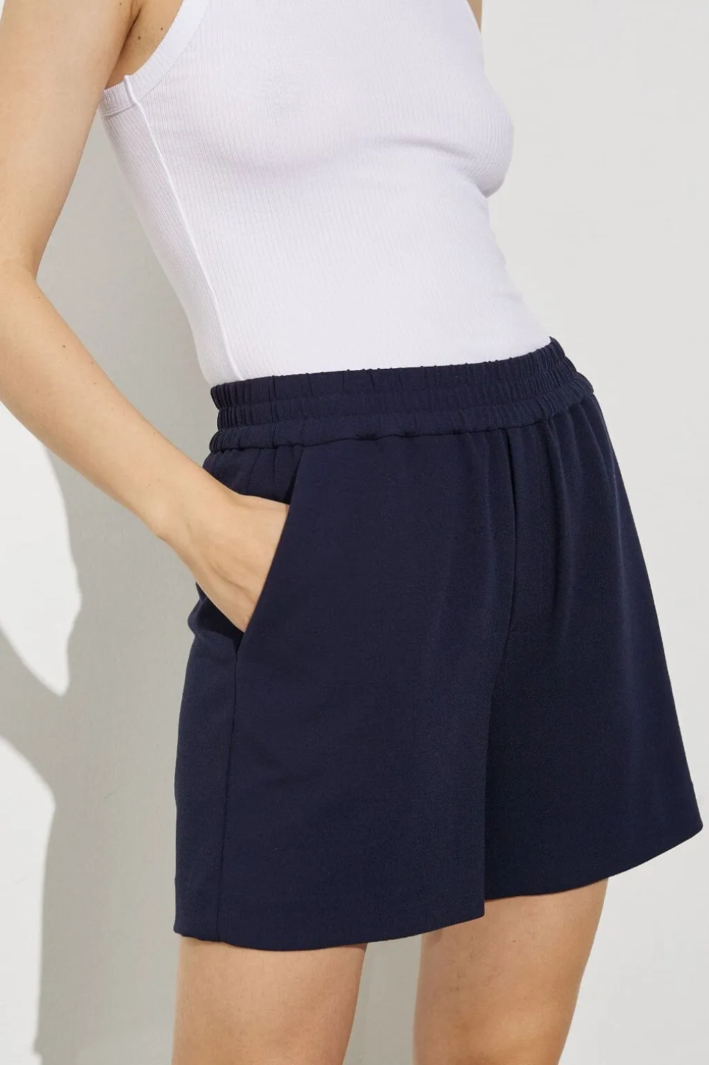 Phillipa Short-M 49998961