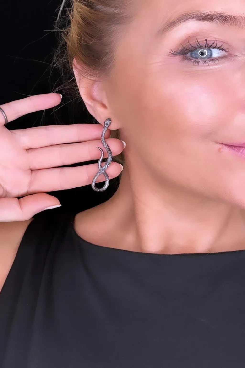 Poison Snake Earring