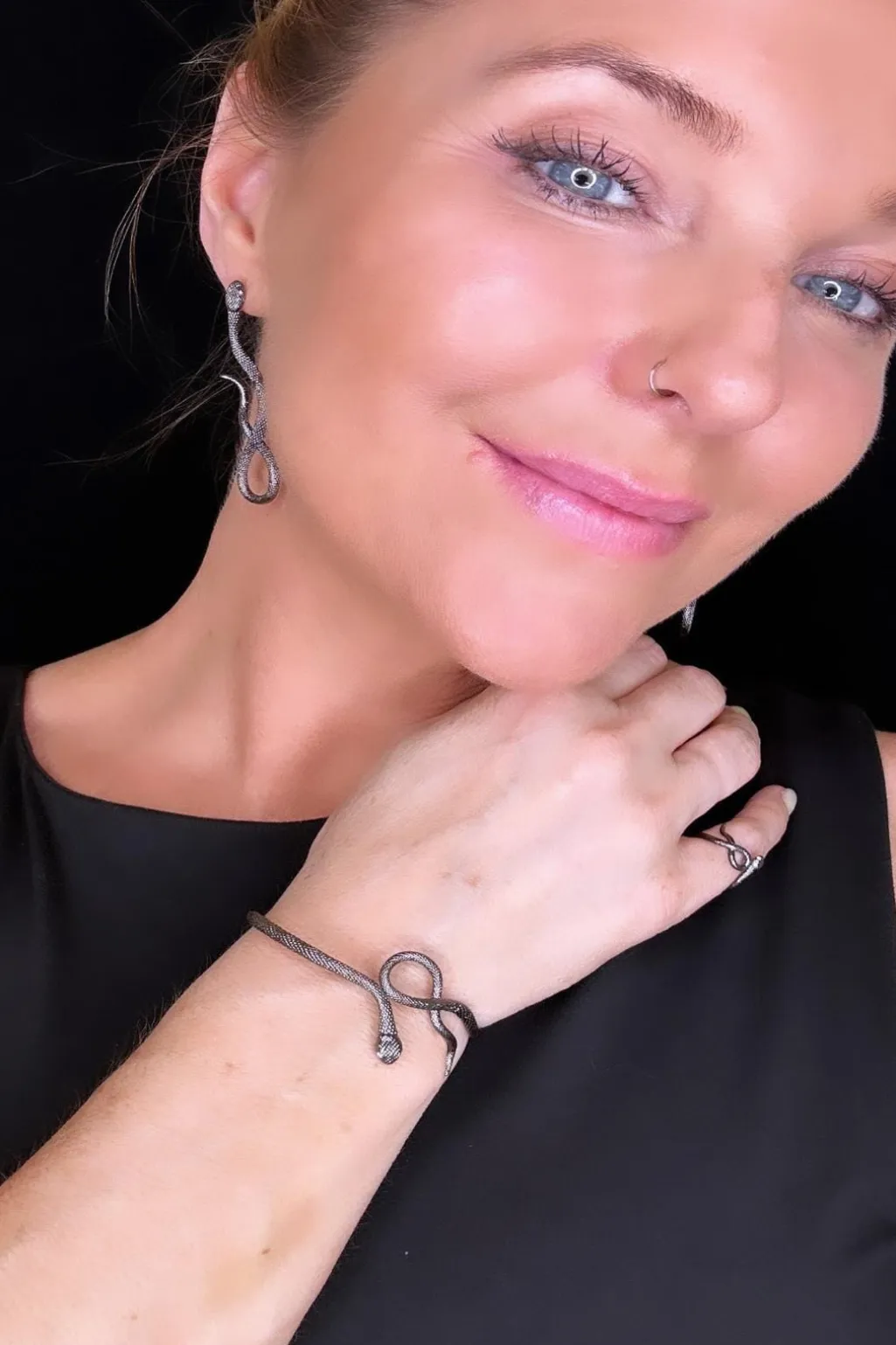 Poison Snake Earring