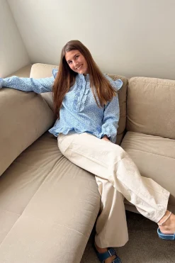 Reno Ruby Ruffle Blouse