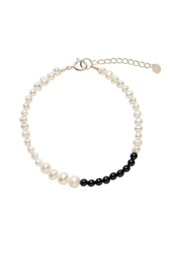 Resolve Bracelets243